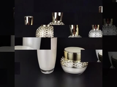 ऐक्रेलिक