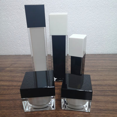 लोकप्रिय 20g 30g 50g सफेद प्लास्टिक एक्रिलिक काले टोपी वर्ग डबल दीवारों कॉस्मेटिक निर्माता त्वचा देखभाल क्रीम जार